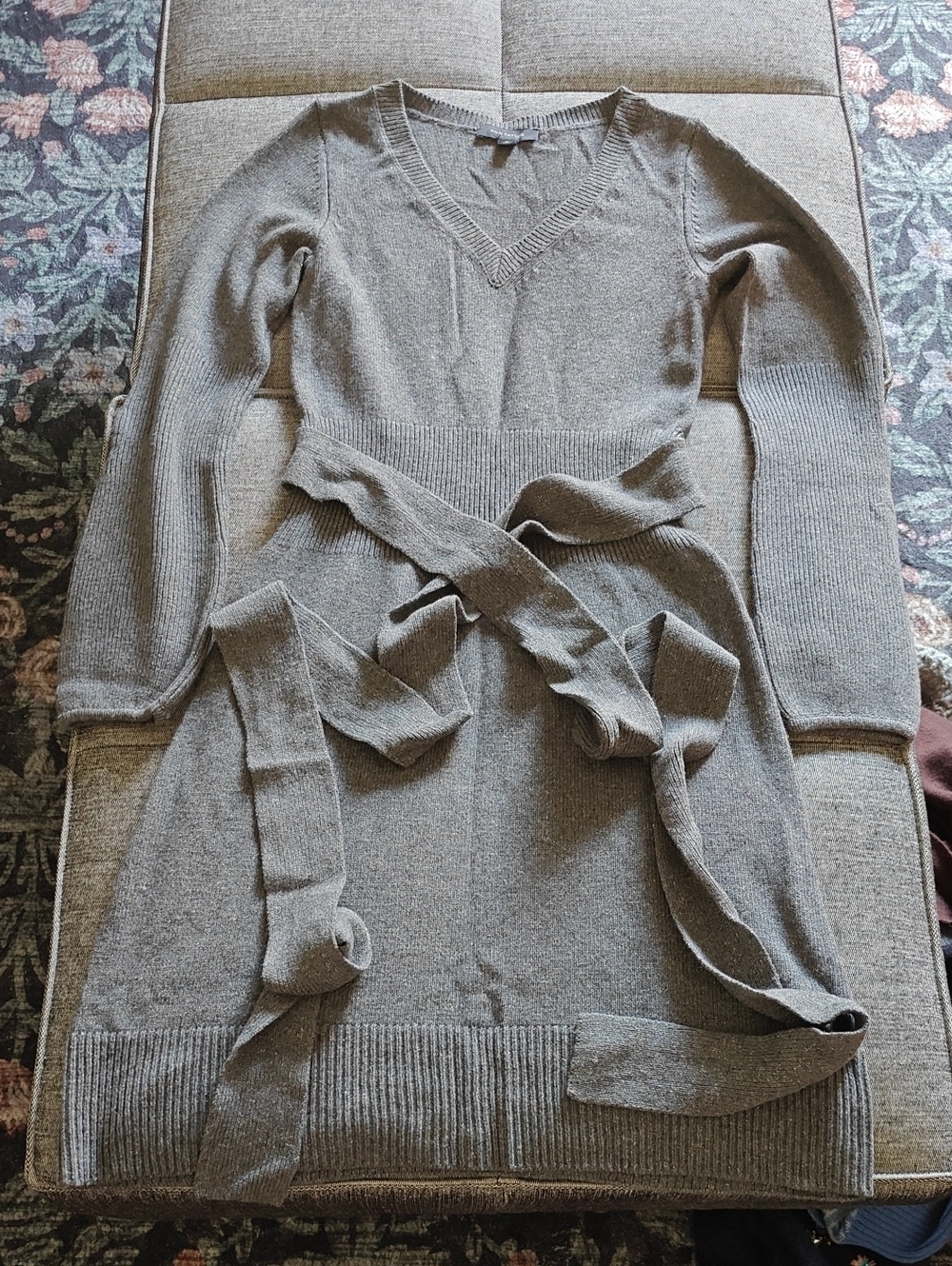 Ann Taylor Gray V-Neck Belted Knit Dress